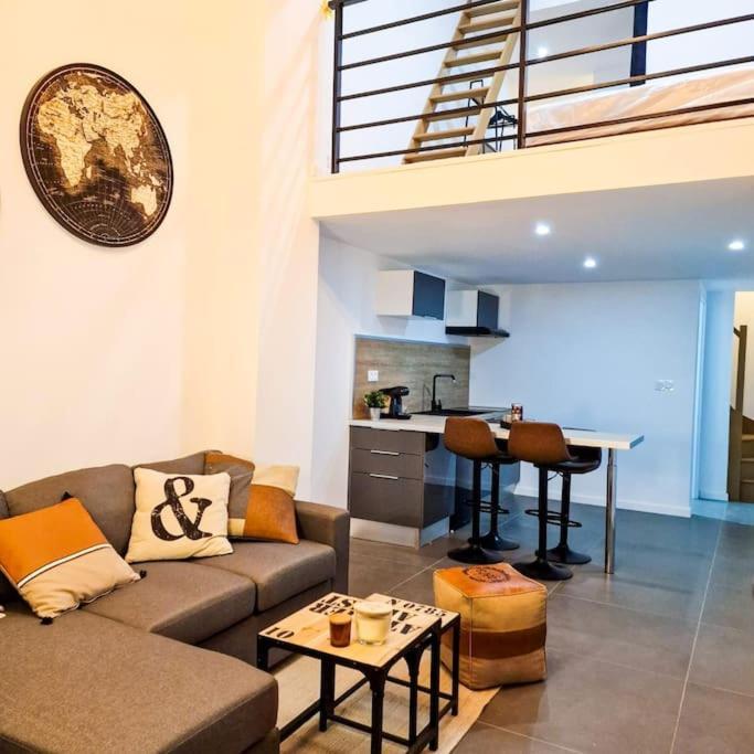 Апартаменти Grand Loft Avec Terrasse Privee Сент-Етьєн Екстер'єр фото